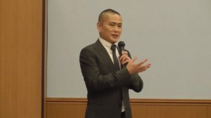 山本代表幹事